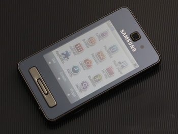 samsung_f480_01.jpg