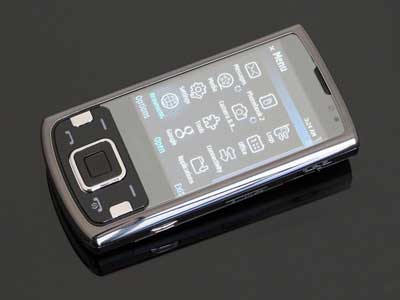samsung_i8510_innov8_2.jpg